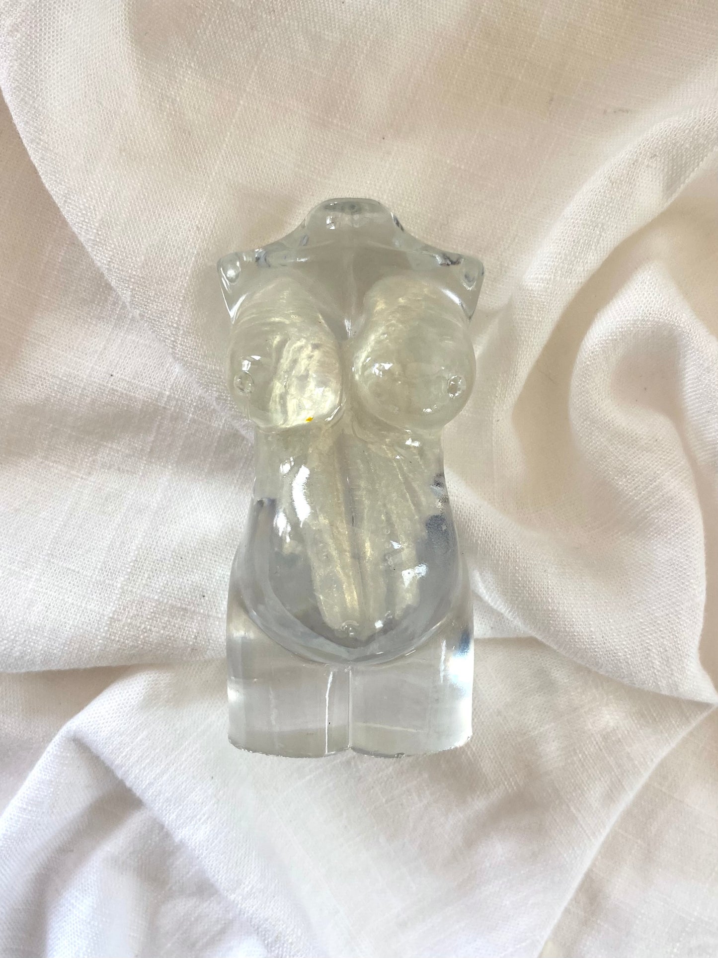 Hapū Māmā | Angel (Seconds - 001)